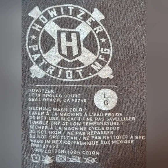 HOWITZER PATRIOT MFG. Black Long Sleeve Tee with Flag Graphic - Picture 4 of 4